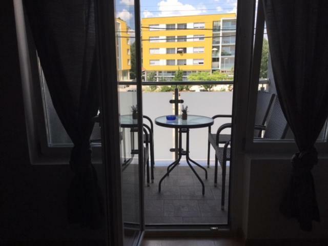 Apartment Melody Ivanic-Grad Exterior photo